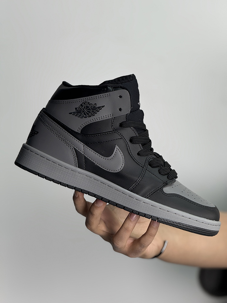 جردن وان مشکی طوسی ساقدار