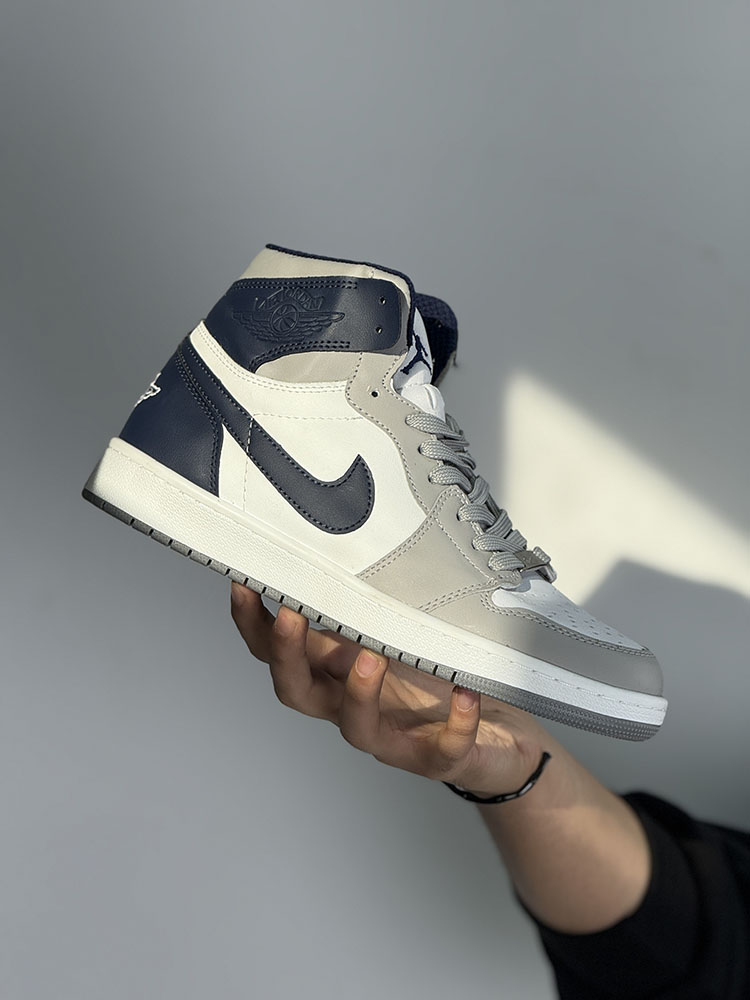 جردن ساقدار سفید طوسی سرمه ای